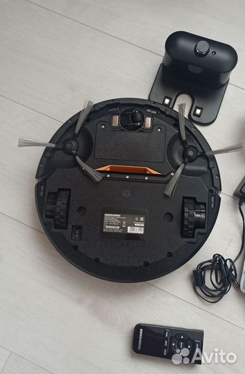 Робот пылесос redmond rv r450