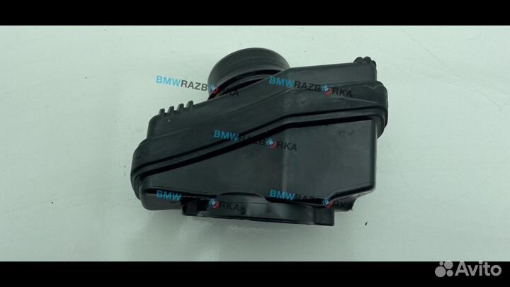 Патрубок чистого воздуха (к турбине) BMW 5 8513672