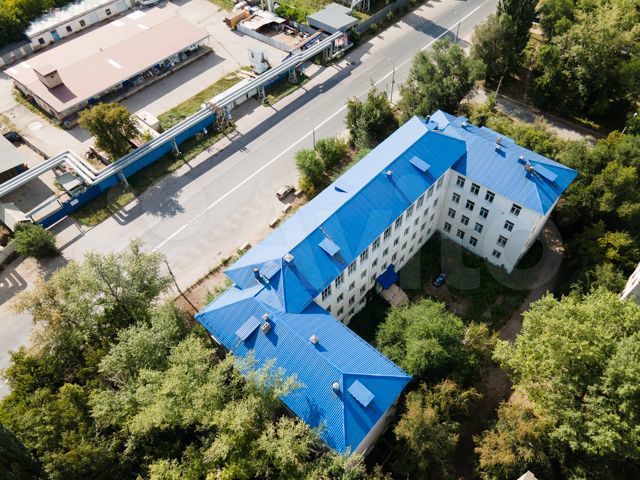 Здание, 3702.4 м²