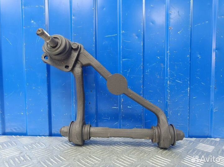 Рычаг передний правый Chevrolet Niva 1 1.7 2004