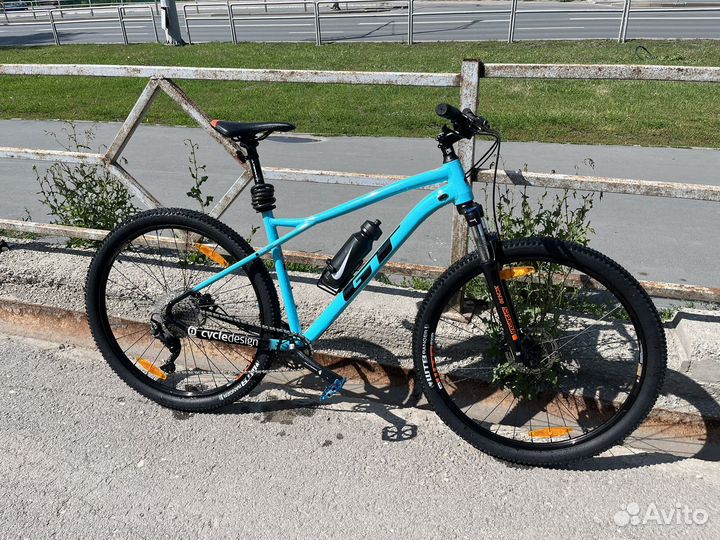 Вилка 29 SR Suntour XCM-DS, ход 100 мм