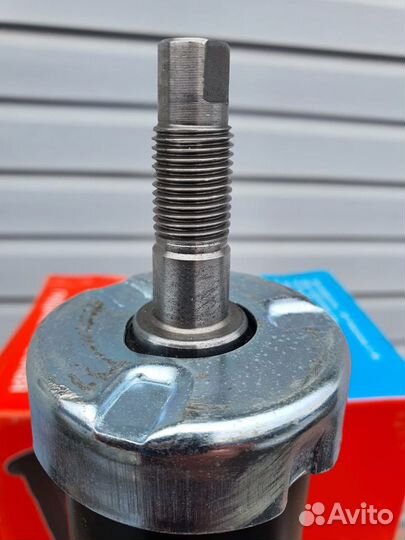 Стойки передние 2109 2114