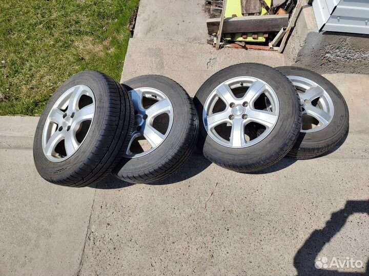 Колеса летние 185 65 r15
