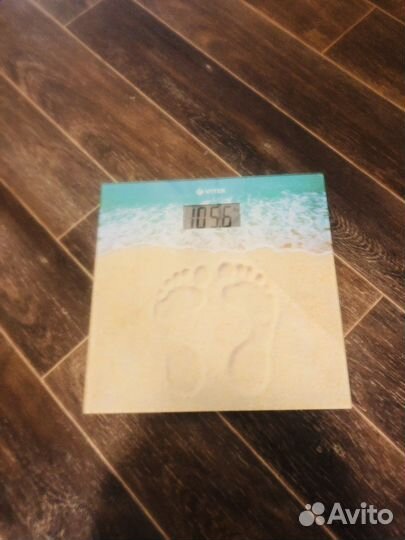 Весы напольные электронные Vitek