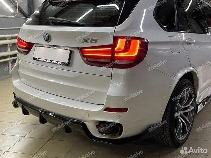 Губа задняя BMW X5 F15 в стиле G05 черная