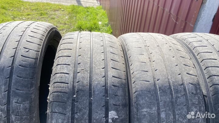 Yokohama Bluearth ES32 215/50 R17