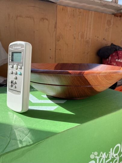 Салатник блюдо из массива дерева 35х10 см