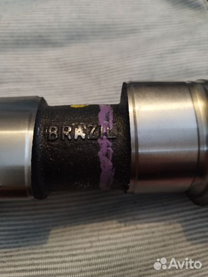 Распредвал на Коматцу WB 93R5E0