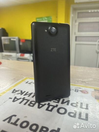 ZTE A3 SE, 2/32 ГБ