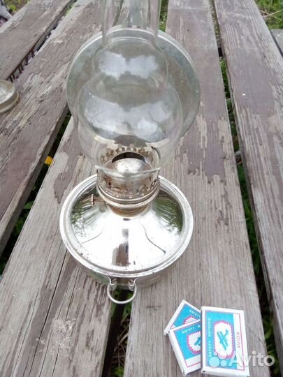 Керосиновая лампа стекло