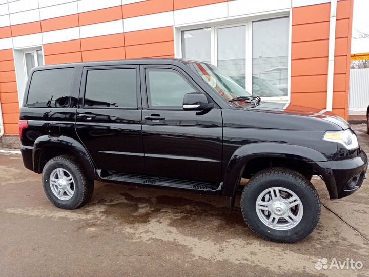 УАЗ Patriot 2.7 МТ, 2022, 250 км