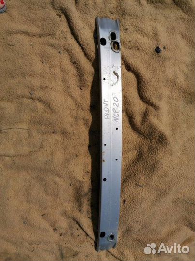 Усилитель бампера передний Toyota Funcargo NCP20