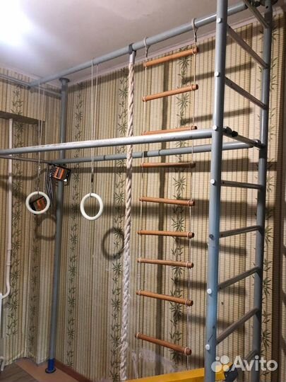 Продаётся спортивный уголок