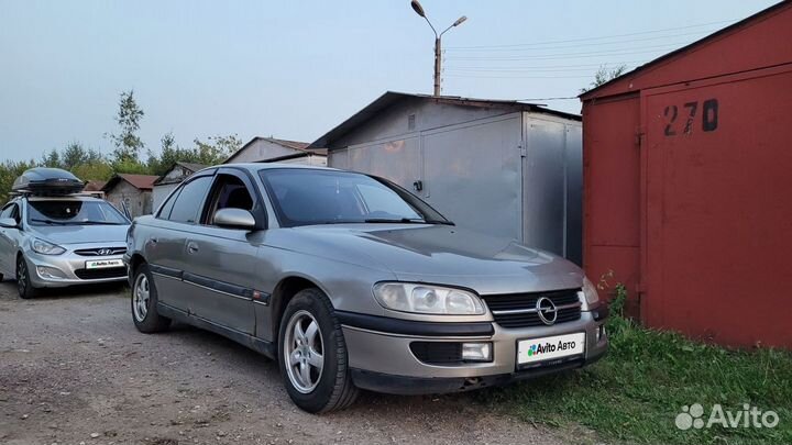 Opel Omega 2.0 МТ, 1998, 288 538 км