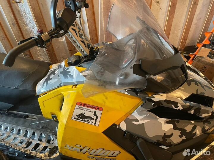 Продам снегоход Ski doo