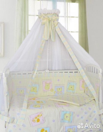 Комплект в кроватку для новорожденных