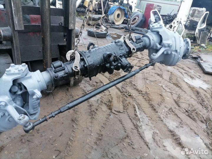 Передний ведущий балочный мост к мтз 82