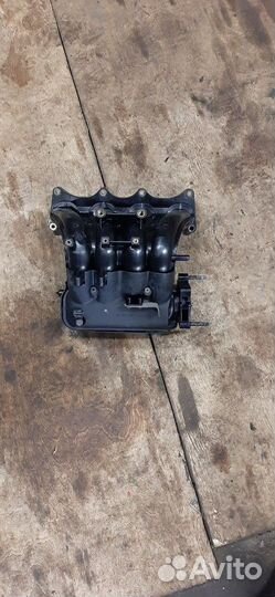 Впускной коллектор Hyundai Elantra XD Kia Rio