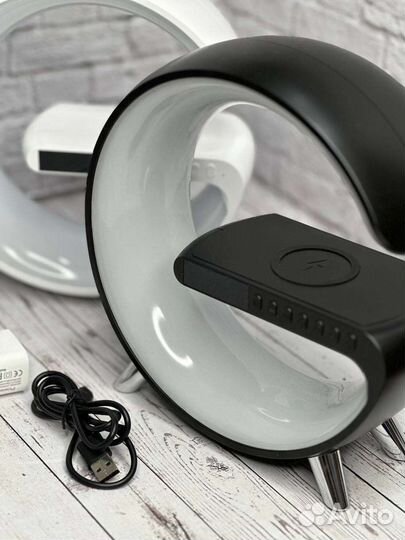 Беспроводная зарядка, блютуз колонка, ночник