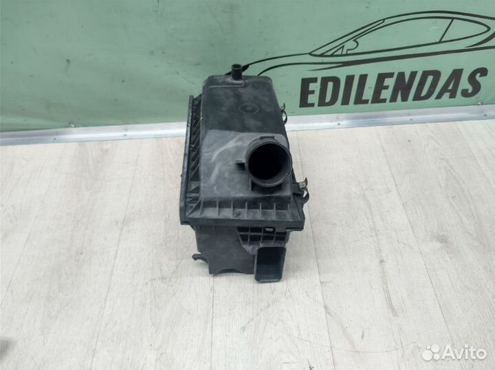 Корпус воздушного фильтра Jeep Patriot MK74