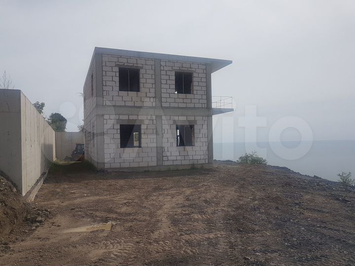 Дом 214 м² на участке 6,2 сот.