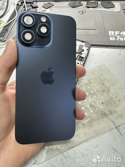 Задняя крышка (запчасть) iPhone 15 pro max blue