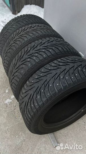 Yokohama Ice Guard IG35 235/55 R17