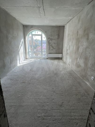 2-к. квартира, 77,1 м², 5/9 эт.