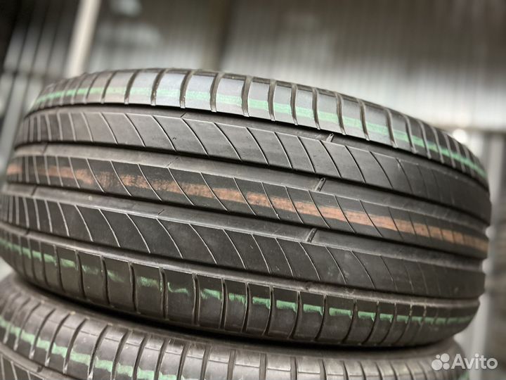 Michelin Primacy 4 235/55 R18 100V