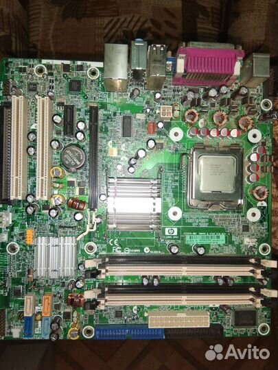 Материнская плата с процессором
