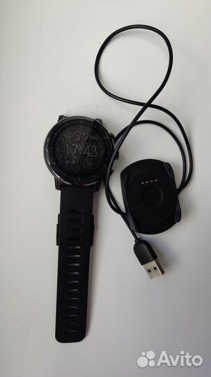 Часы Amazfit Stratos