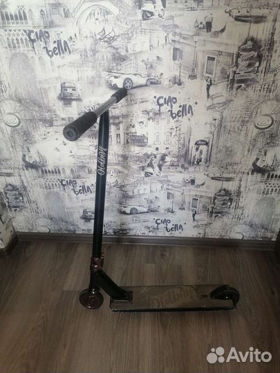 Трюковой самокат tech team old boy 2021