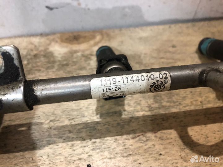 Топливная рампа ваз