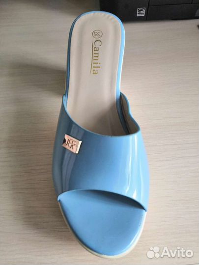 Шлепанцы женские 35 размер