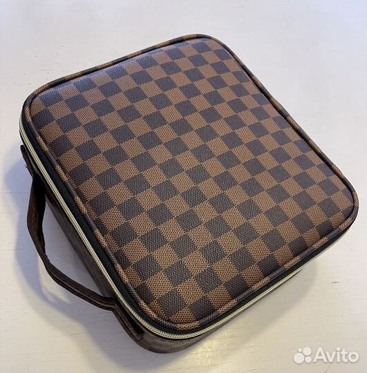 Бьюти бокс косметичка