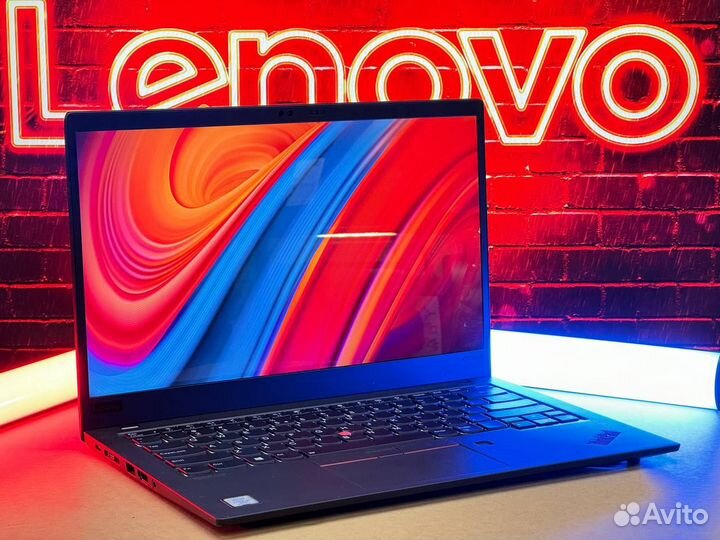 Ноутбук Lenovo ThinkPad X1 Carbon Gen 7