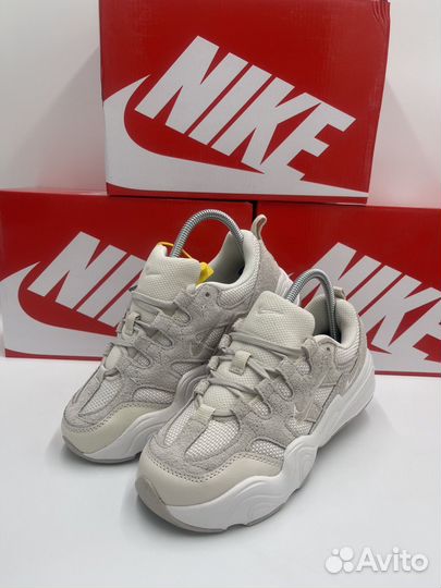 Кроссовки nike