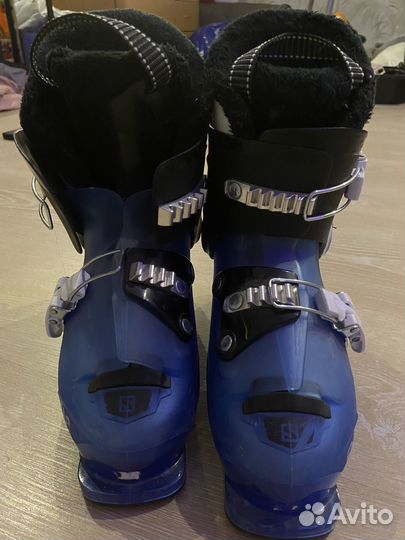 Детские горнолыжные ботинки