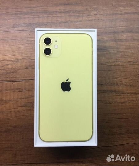 iPhone 11, 64 ГБ