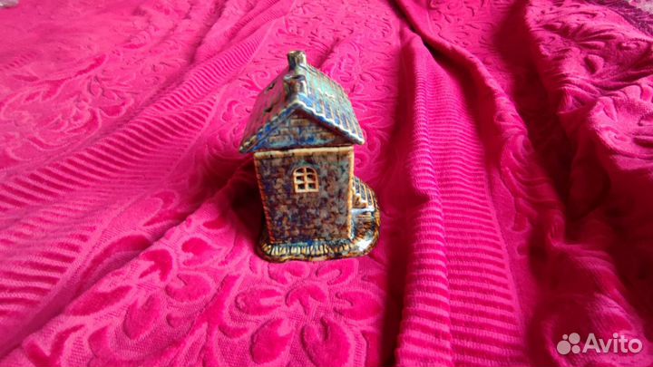 Домик в аквариум