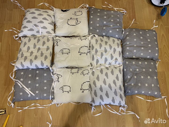 Бортики в кроватку бу + балдахин новый