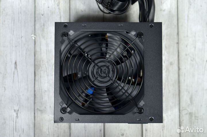 Блок питания Cooler Master MWE White 750W V2