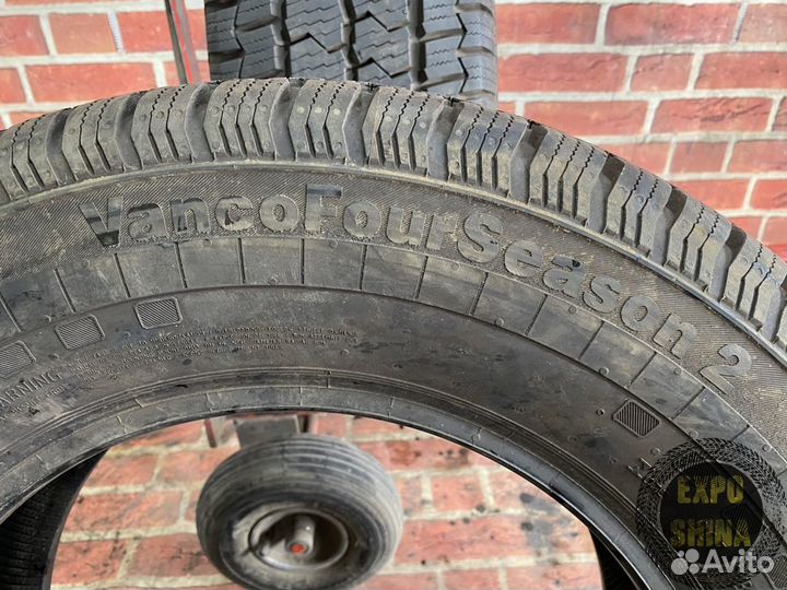 Continental VancoFourSeason 2 235/65 R16C 119R