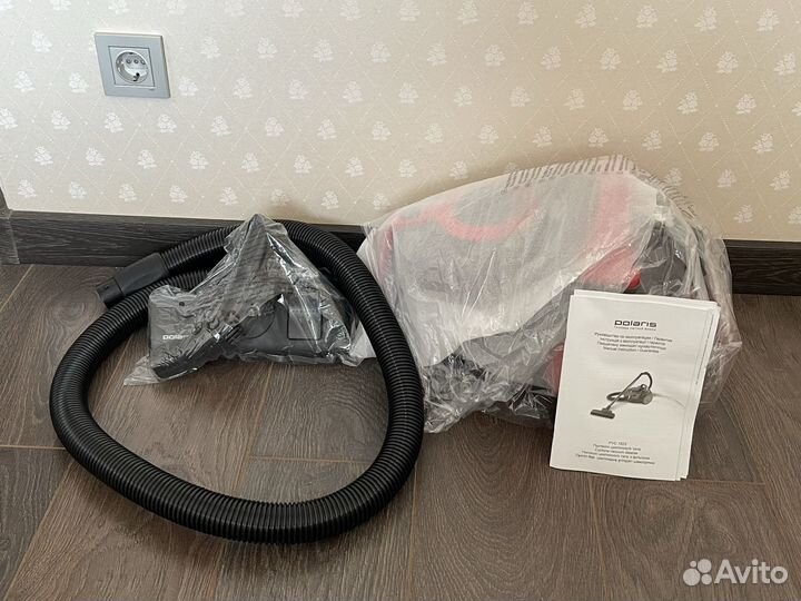 Пылесос Polaris PVC 1823