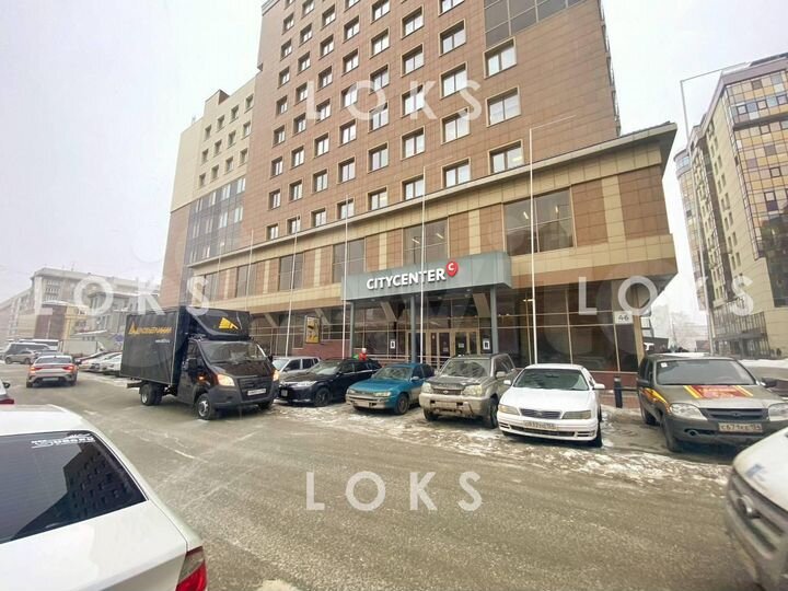 Офис в центре рядом с Оперным, 203 м²