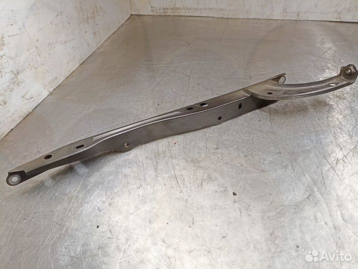 Стойка замка капота 5320833030 Tpyota Camry 40