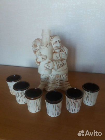 Набор графин с рюмками