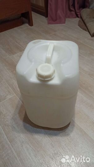 Канистра пластиковая 30 литров
