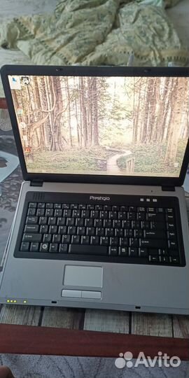 Ноутбук prestigio