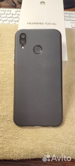 HUAWEI P20 Lite, 4/64 ГБ